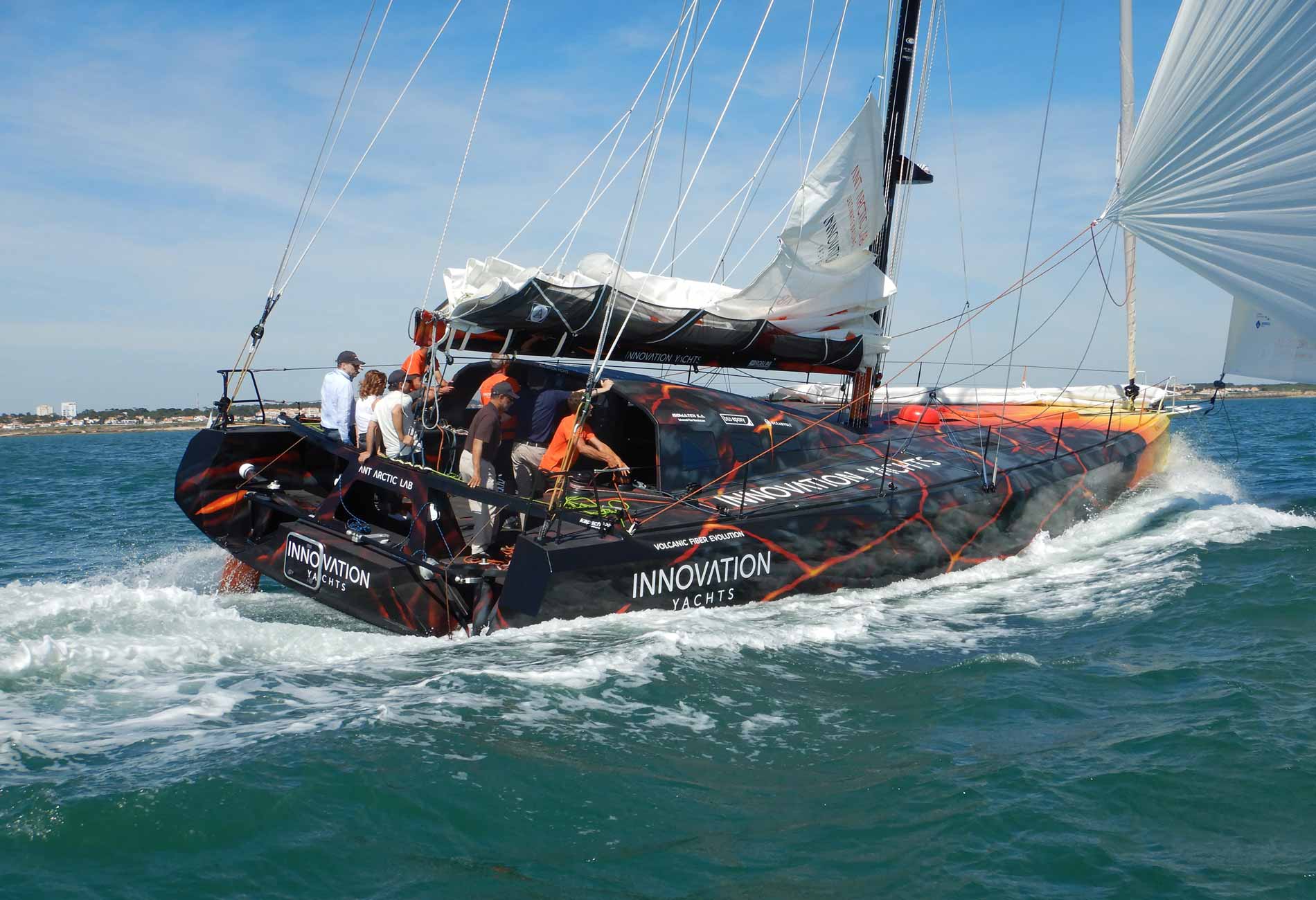 YCC60-Custom-IMOCA-racing-yacht-naval-architecture-Vincent-Lebailly